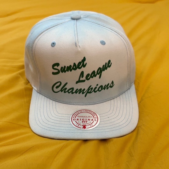 michell & ness Other - Mitchell & Ness Light Blue Sunset League Champions Hat new with tags never worn